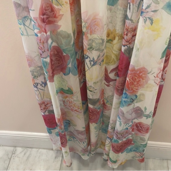 Torrid Multicolor Floral Chiffon Maxi Dress - Picture 3 of 6